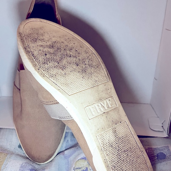 Leather Frye slip on shoes, brown, size 7 - Picture 3 of 4